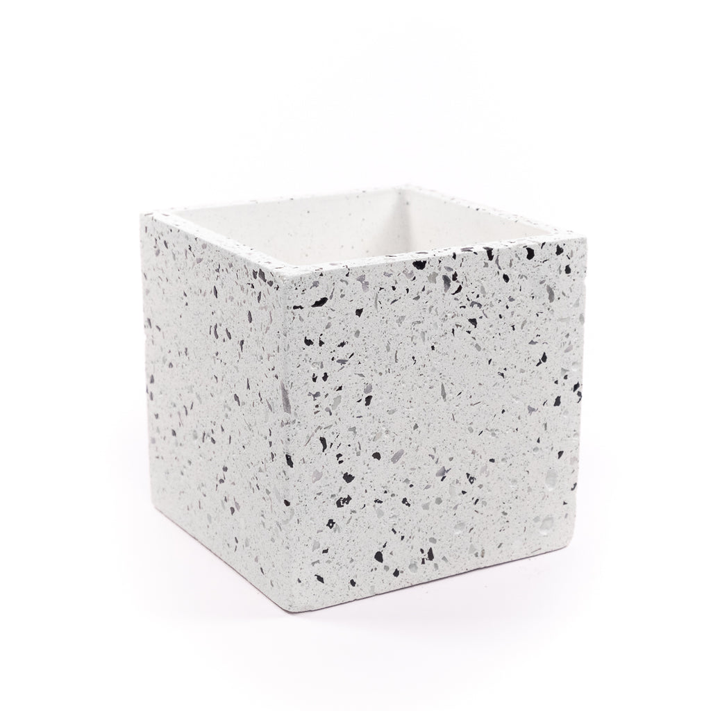 Macetero de Cemento Cuadrado Grande - 12x12 cms.